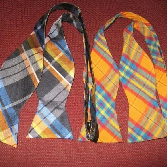 ❤️2 Mens 1 CREMIEUX 1 HISDERN PLAID BOWTIES BOW TIE NEW - Picture 1 of 6